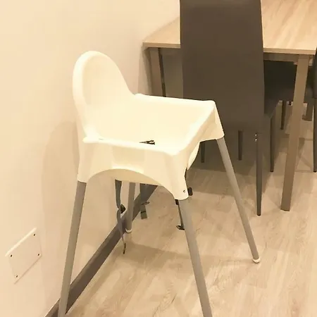 아파트 House 19 *